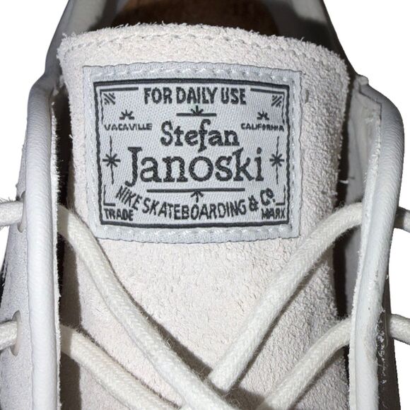 Nike SB Stefan Janoski Mens Sneakers Shoes Size 9.5 Summit White Court Black main image 12